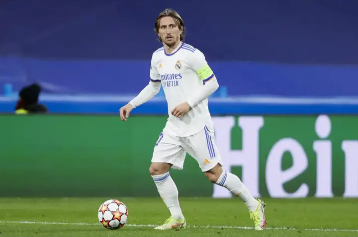 10 best attacking midfielders in the world. Image for identification of Luka Modric.