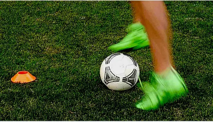 Top 10 football exercises to improve on dribbling.