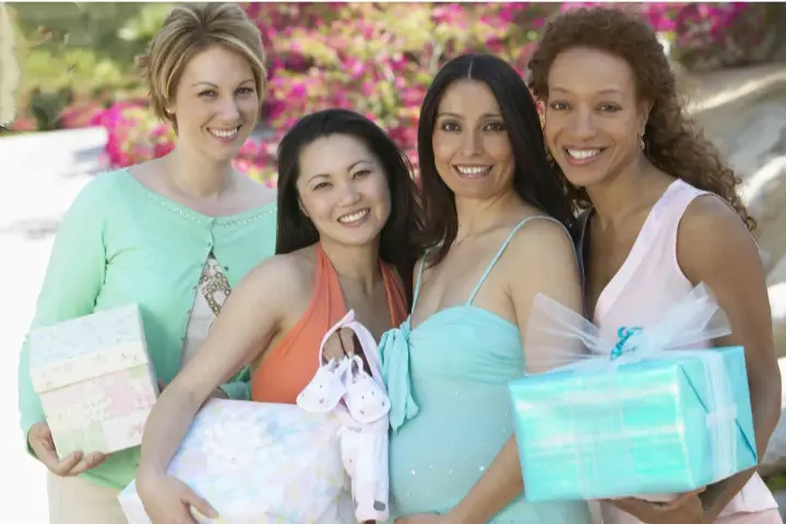 10 best songs for baby shower, image showing baby shower celebration.